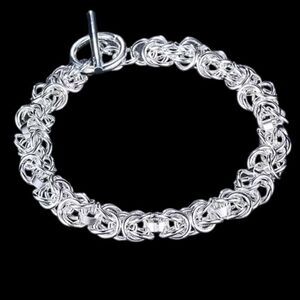 STERLING SILVER INTERLOCKING CIRCLE BRACELET‎